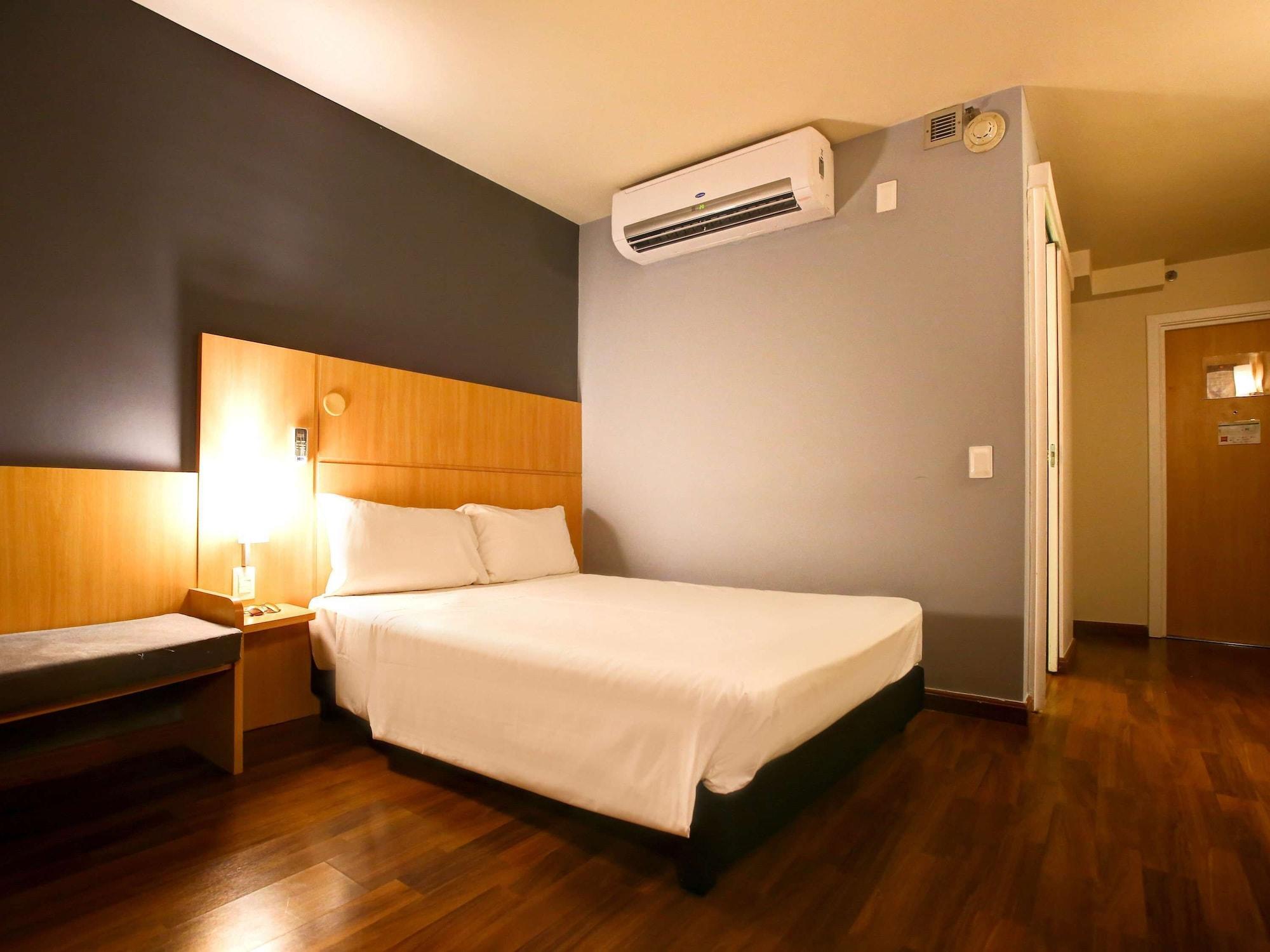 Ibis Rio De Janeiro Santos Dumont Hotel Buitenkant foto